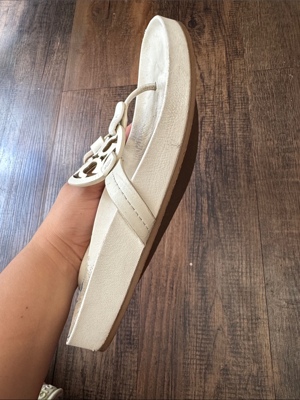 Tory Burch white Logo Thong Sandals - Picture 4 of 13